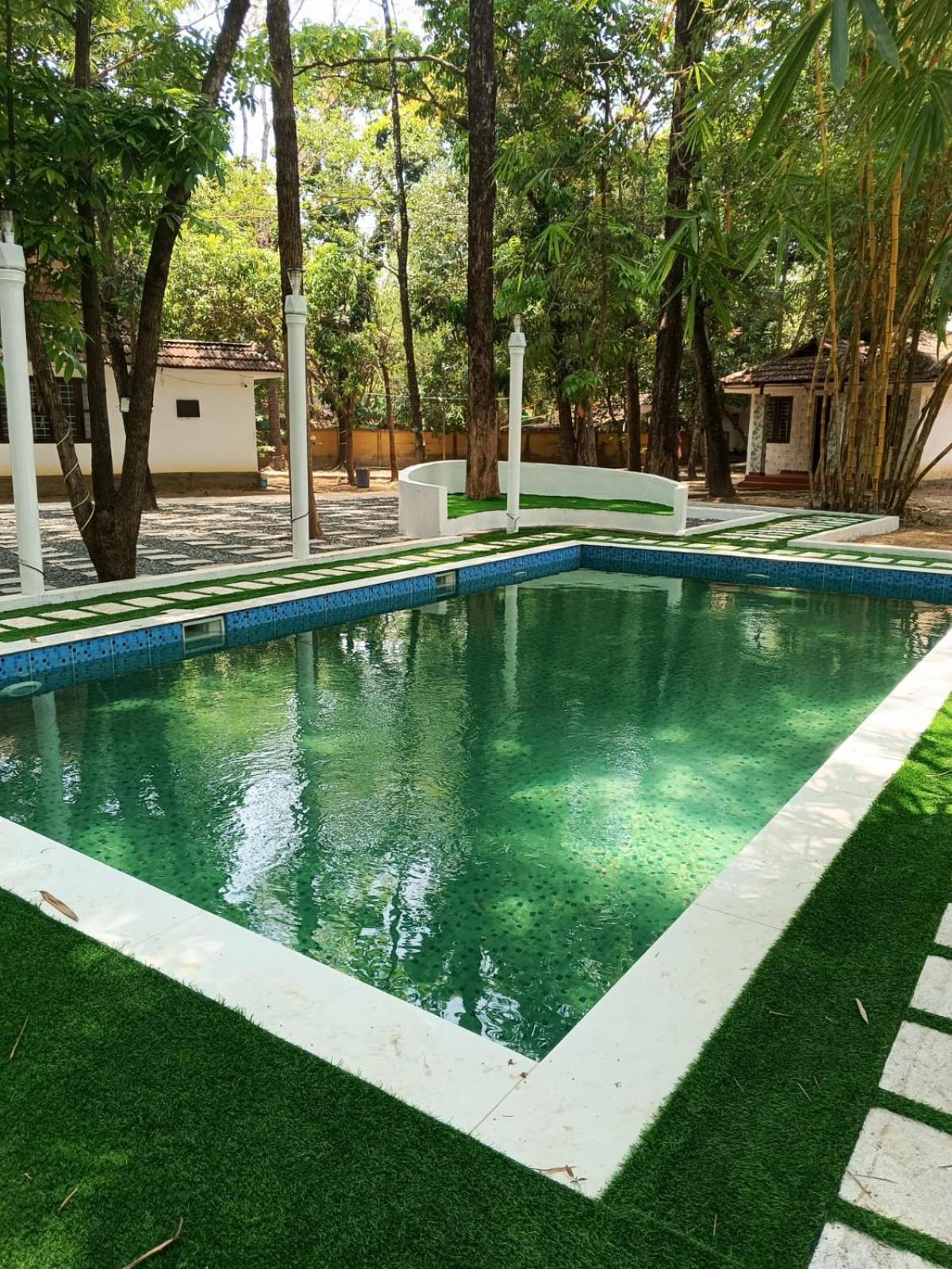 Surya Eco And Wedding Resort Thrissur Exterior foto
